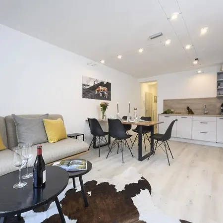 Apartment Enzian *